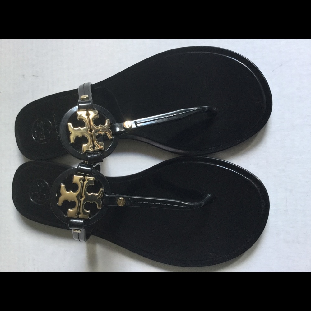 Tory Burch Mini Miller Size 7
